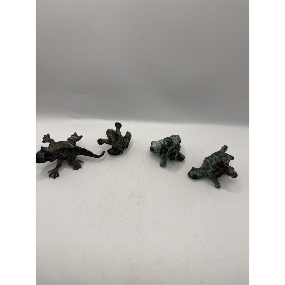 Lot of 4 Vintage Patina Metal Amphibian Reptile Cabinet Knobs Drawer Pulls